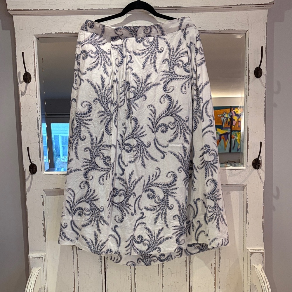 Banana Republic White and Blue A-Line Skirt